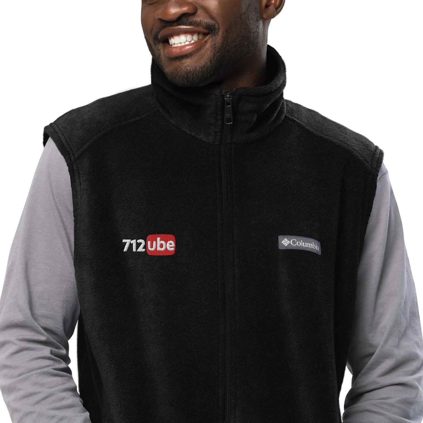 712ube x Columbia Men's Embroidered Fleece Vest (White Logo)