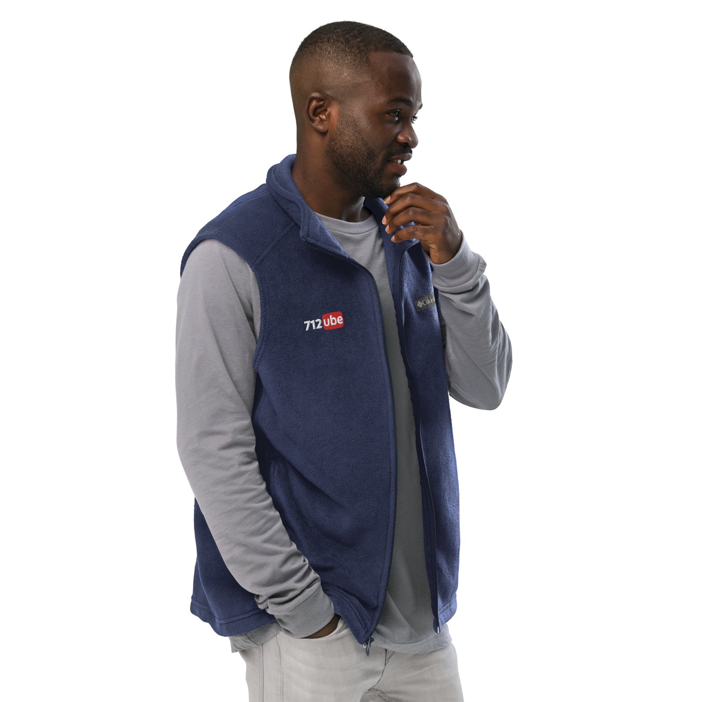 712ube x Columbia Men's Embroidered Fleece Vest (White Logo)